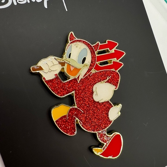 BaubleBar Disney Pin Donald Duck Devil - Picture 4 of 6